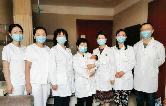 (a)靠谱代孕套餐,甘肃省妇幼保健院成功应用第三代试管婴儿技术让隐性遗传白